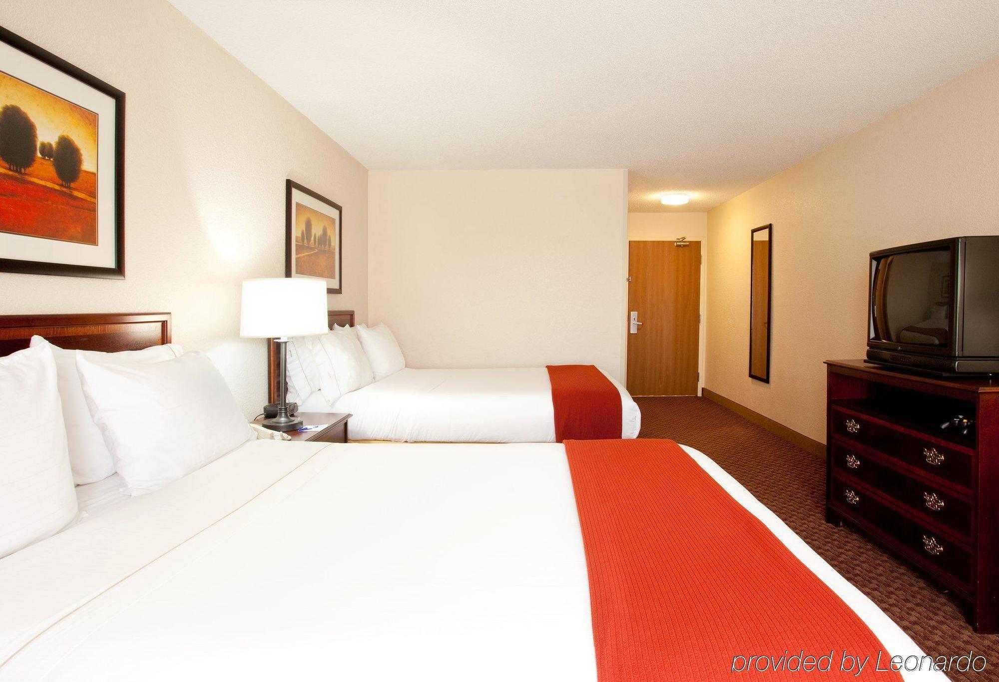 Baymont By Wyndham Merrillville Pokój zdjęcie