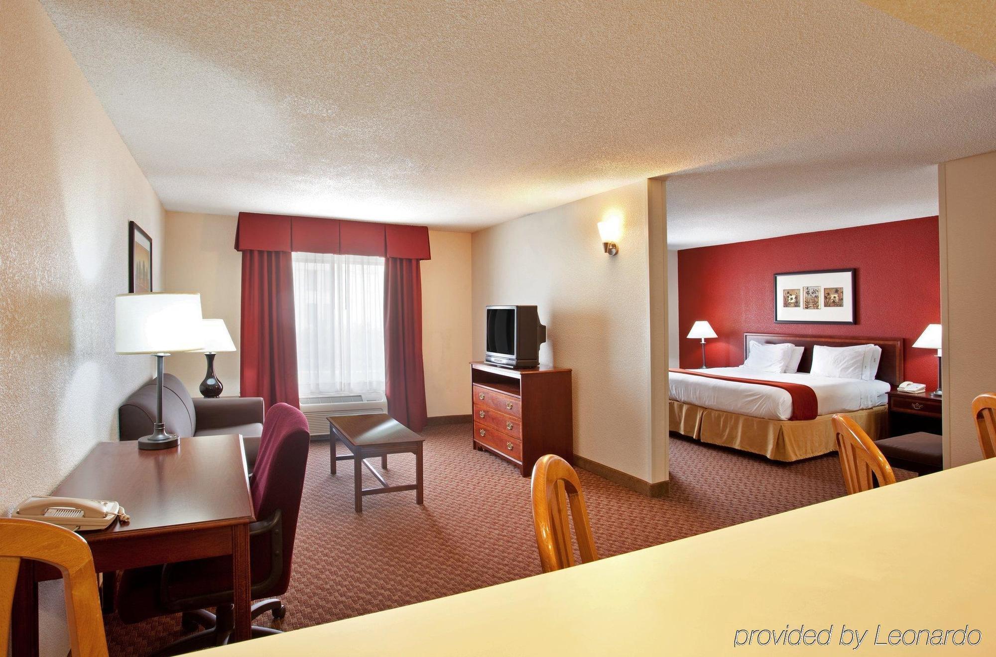 Baymont By Wyndham Merrillville Pokój zdjęcie